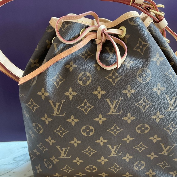 Sold New 2022 Louis Vuitton Noe - Picture 3 of 16